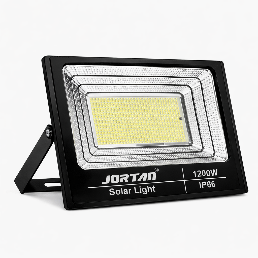 Proiector Solar LED 1200W JORTAN Exterior cu Panou Solar Extern, Telecomandă, Lumină Alb Rece 6500K, IP66 Rezistent la Apă și Praf, Fără Consum Electric, Ideal pentru Curte, Alee, Garaj și Parcare