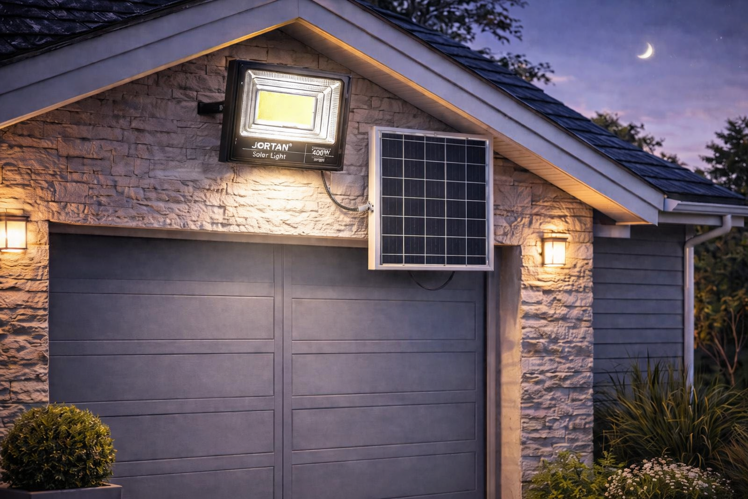 Proiector Solar LED 400W JORTAN Exterior cu Panou Solar Extern, Telecomanda, Lumina Alb Rece 6500K, IP66 Rezistent la Apa și Praf, Fara Consum Electric, Ideal pentru Curte, Alee, Garaj si Parcare